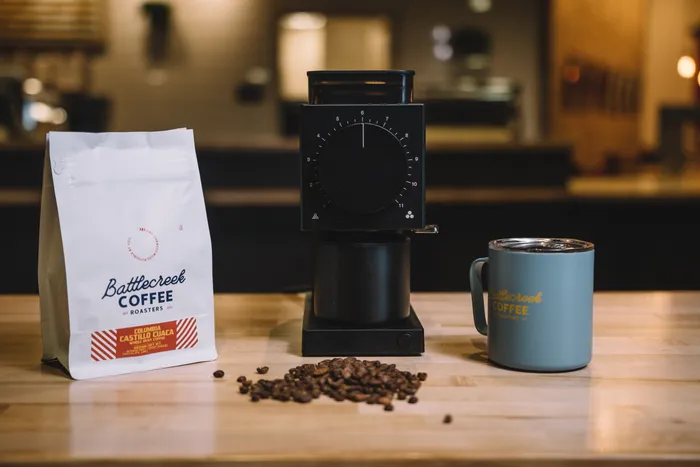 The 5 Best Coffee Grinders for French Press (2024 Reviews and Buyer’s Guide)