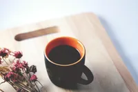 What’s the taste of black coffee supposed to be? Learn about what black coffee should taste like, and how to fix yours if it tastes off.