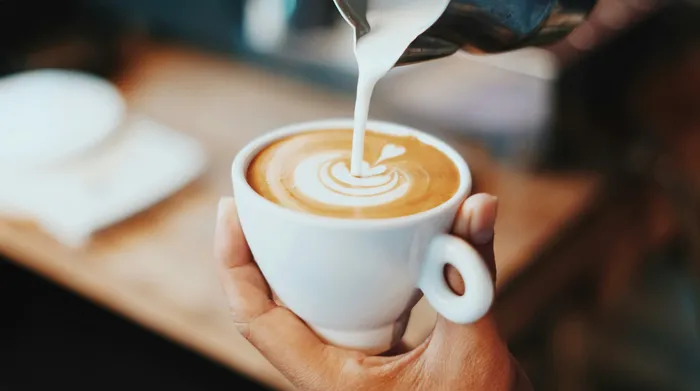 Latte vs. Flat White: What’s the Difference?